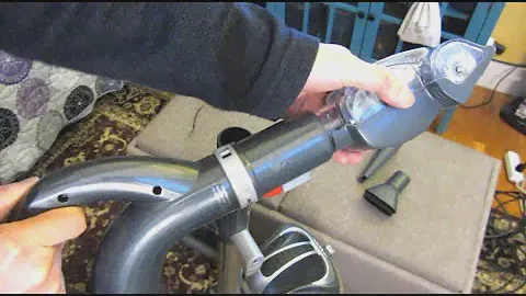 Shark Navigator Lift Away -  Accessories Demo, Handheld Roller, Brush and Nozzle and Extension Wand